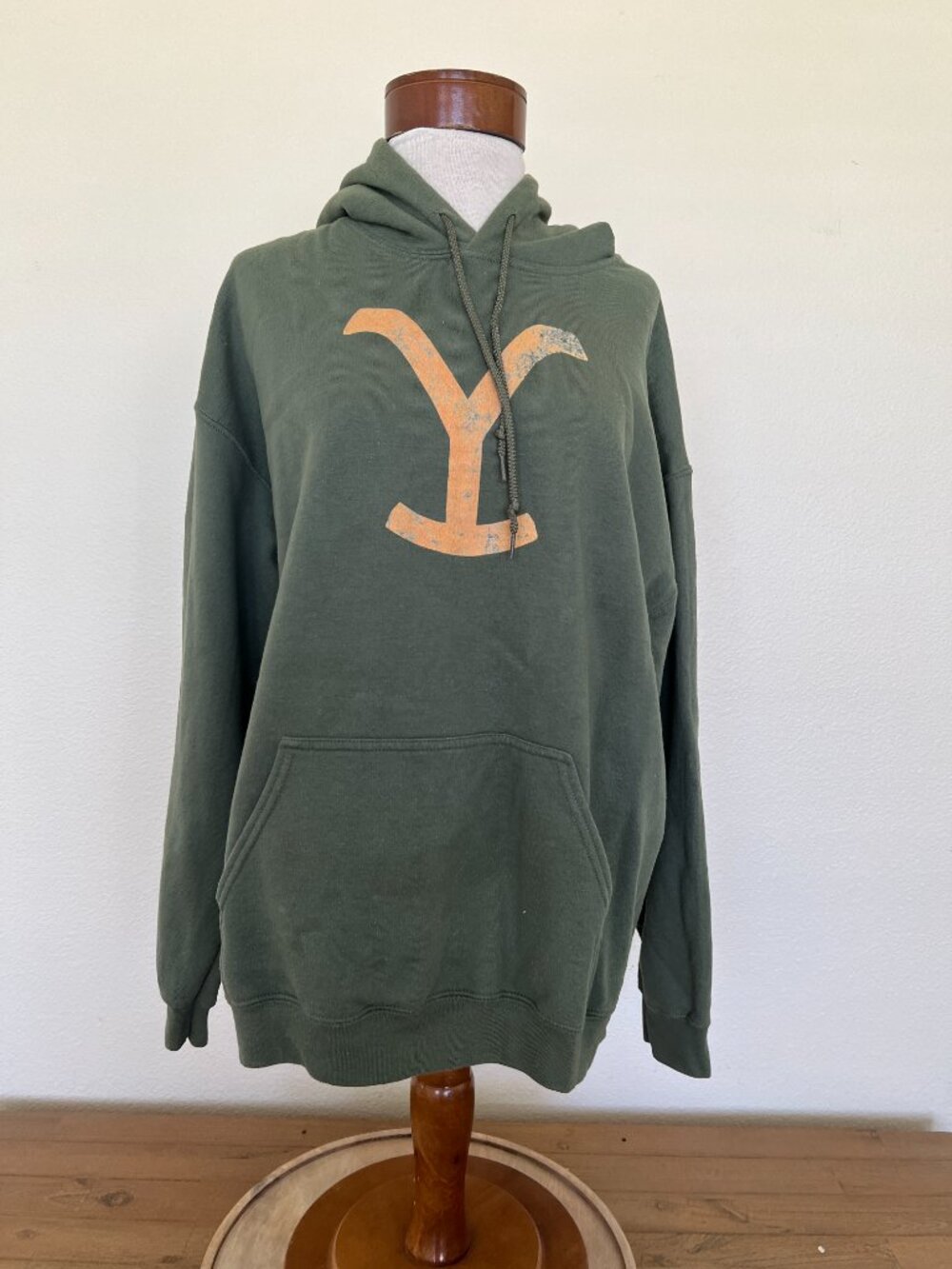 Yellowstone Hoodie Sweatshirt - Camo Green  - Size Large